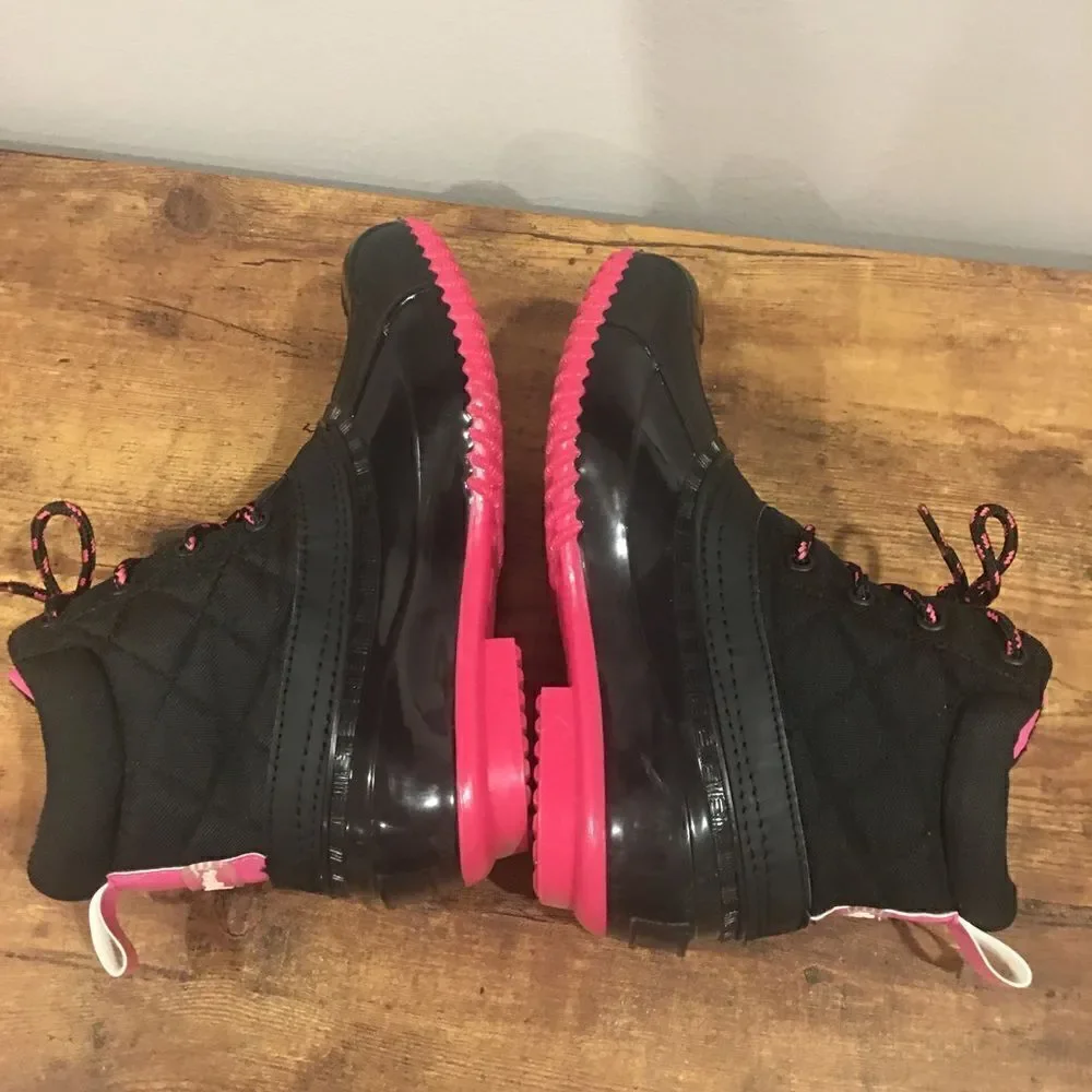Sugar size 6 waterproof rain duck boots pink black